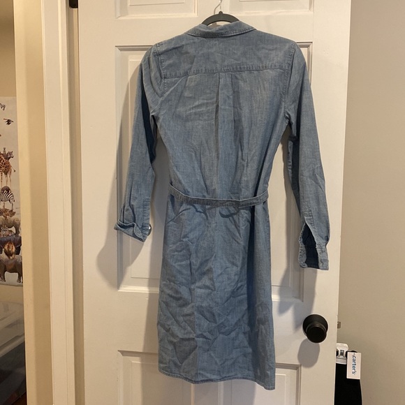Lands End chambray button down dress with tie belt size 2 - Picture 4 of 4